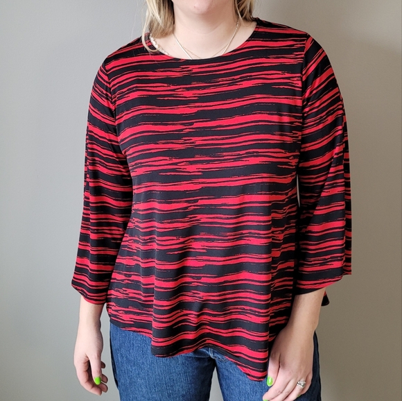 Hamilton flare sleeve black stripe top - Picture 8 of 8
